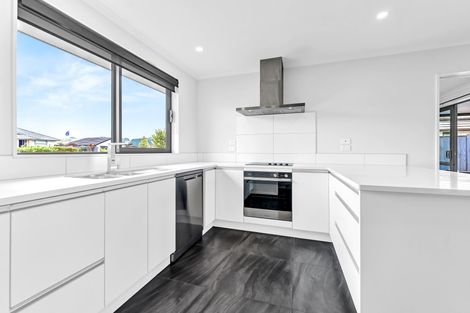 Photo of property in 1 Helenvale Crescent, Pokeno, 2402