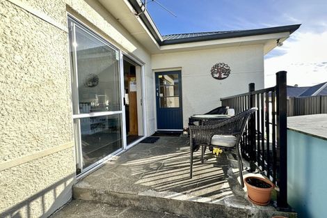 Photo of property in 208 Chelmsford Street, Waverley, Invercargill, 9810