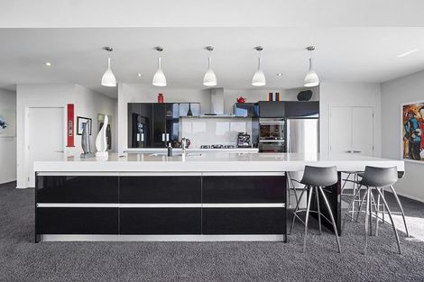 Photo of property in 86 Brougham Street, New Plymouth, 4310