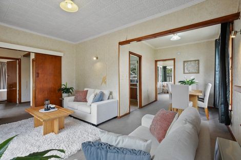 Photo of property in 10 Vectis Road, Hillcrest, Hamilton, 3216