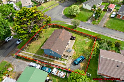 Photo of property in 8 Galilee Avenue, Red Hill, Papakura, 2110