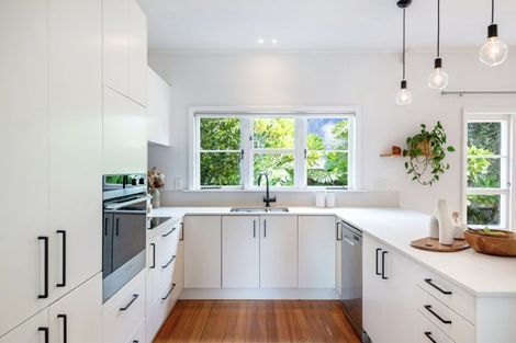 Photo of property in 7 Knight Avenue, Mount Albert, Auckland, 1025