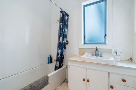 Photo of property in 63 Broughton Street, Gore, 9710