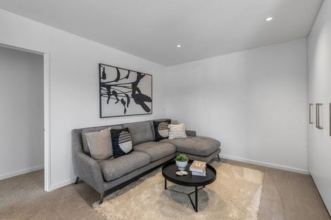 Photo of property in 30 Holiday Drive, Mairehau, Christchurch, 8052