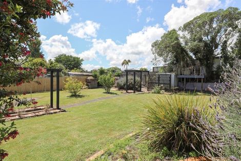 Photo of property in 156 Hakanoa Street, Huntly, 3700