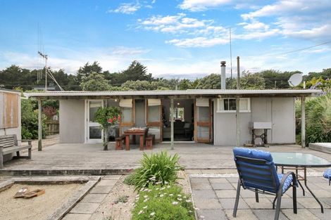 Photo of property in 163 Kahukura Avenue, Waitarere Beach, Levin, 5510