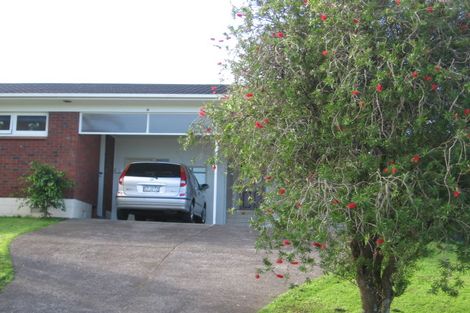 Photo of property in 1/1 Landop Terrace, Howick, Auckland, 2014