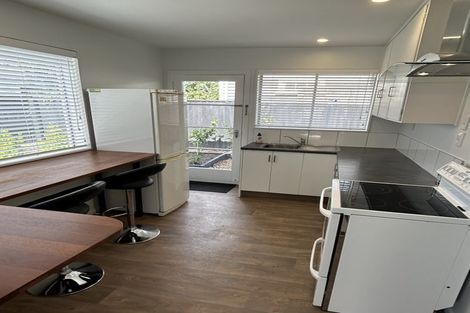 Photo of property in 1/92 Shakespeare Road, Waltham, Christchurch, 8023