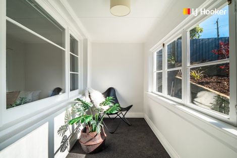Photo of property in 39 Forfar Street, Clyde Hill, Dunedin, 9011
