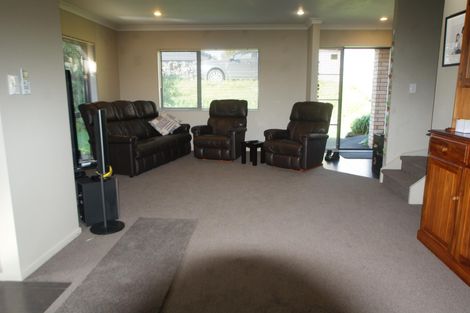 Photo of property in 18a Boyd Avenue, Mangere Bridge, Auckland, 2022