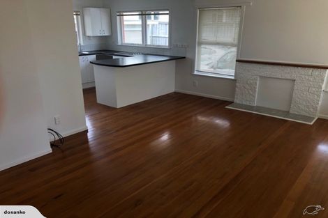 Photo of property in 3/425 Lake Road, Takapuna, Auckland, 0622