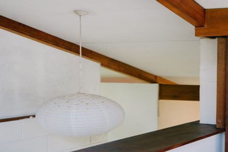 Photo of property in 15 Fenton Terrace, Cockle Bay, Auckland, 2014