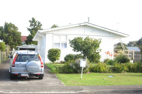 Photo of property in 6 Mcdivitt Street, Manurewa, Auckland, 2102