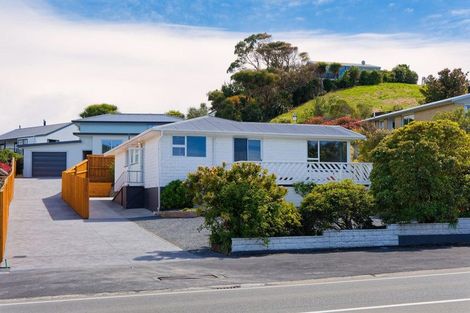 Photo of property in 80 Churchill Street, Kaikoura, 7300