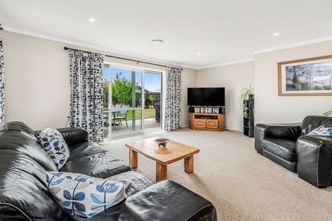 Photo of property in 44 Beaumont Drive, Rolleston, 7614