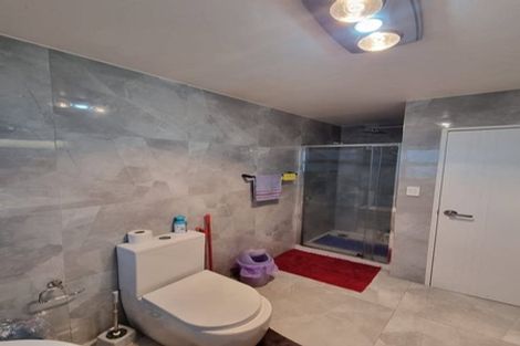 Photo of property in 47 Buckingham Crescent, Papatoetoe, Auckland, 2025