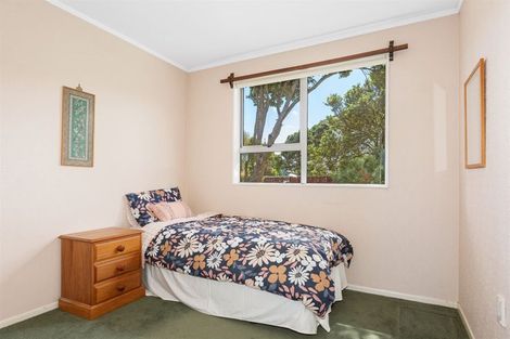 Photo of property in 20 Cassley Crescent, Papakowhai, Porirua, 5024