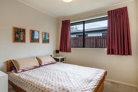 Photo of property in 16 Kempton Place, Richmond Heights, Taupo, 3330