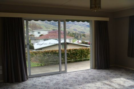 Photo of property in 7 Branxholm Street, Roxburgh, 9500