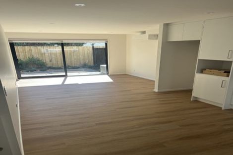 Photo of property in 5/130 Holly Road, St Albans, Christchurch, 8014