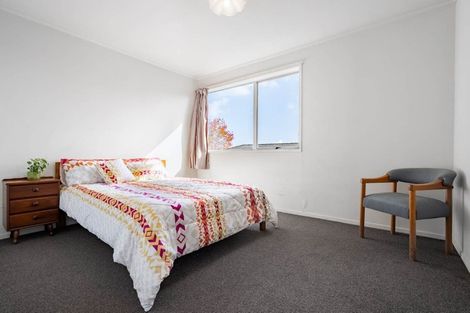 Photo of property in 5 Terra Nova Street, Glen Eden, Auckland, 0602