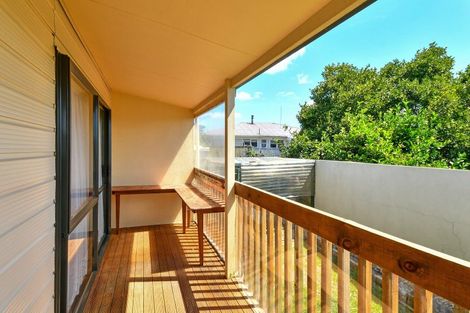 Photo of property in 8 Rembrandt Place, Opaheke, Papakura, 2113