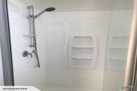 Photo of property in 1 Church Lane, Point Howard, Lower Hutt, 5013