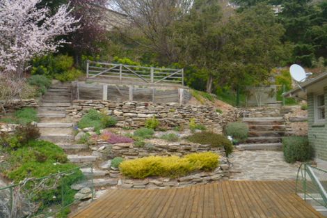 Photo of property in 7 Branxholm Street, Roxburgh, 9500