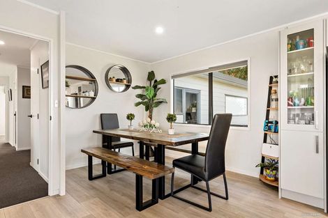 Photo of property in 63 Paparata Road, Bombay, 2675