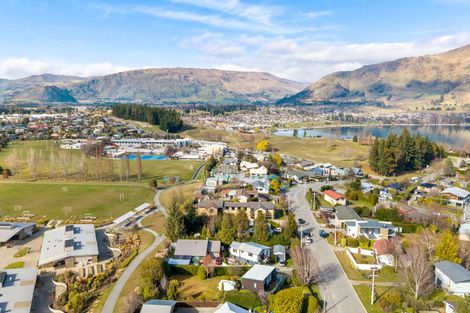 Photo of property in 25 Totara Terrace, Wanaka, 9305