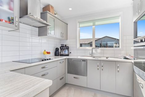 Photo of property in Waterview Estate, 86/4 Greystone Place, Omokoroa, 3114