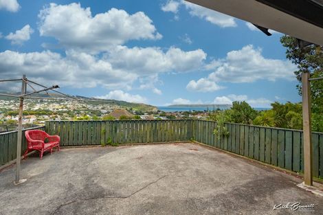 Photo of property in 22 De Castro Place, Titahi Bay, Porirua, 5022