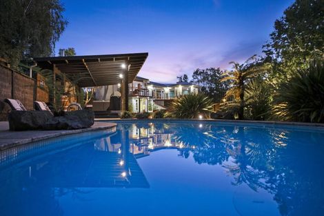 Photo of property in 19 Cremorne Avenue, Hokowhitu, Palmerston North, 4410