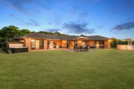 Photo of property in 604 Ponga Road, Opaheke, Papakura, 2584