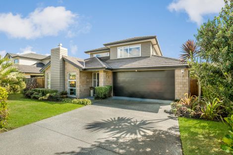 Photo of property in 19 Wawatai Drive, Karaka, Papakura, 2113