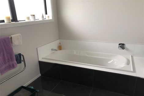 Photo of property in 548 Queen Street East, Levin, 5510