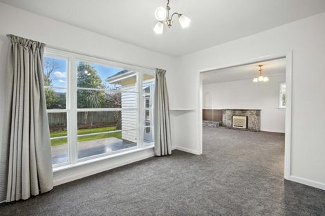 Photo of property in 145 Hamilton Avenue, Ilam, Christchurch, 8041