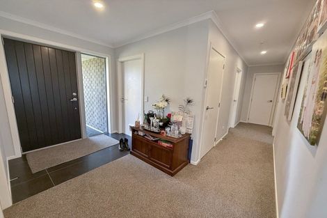 Photo of property in 53 Noumea Drive, Rangatira Park, Taupo, 3330