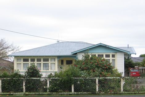 Photo of property in 56 Mako Mako Road, Levin, 5510