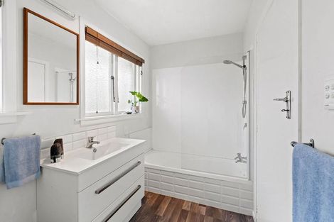 Photo of property in 21 Springbank Street, Bryndwr, Christchurch, 8053