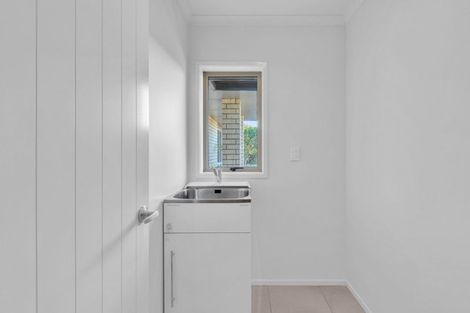 Photo of property in 17 Wessex Place, Rototuna North, Hamilton, 3210