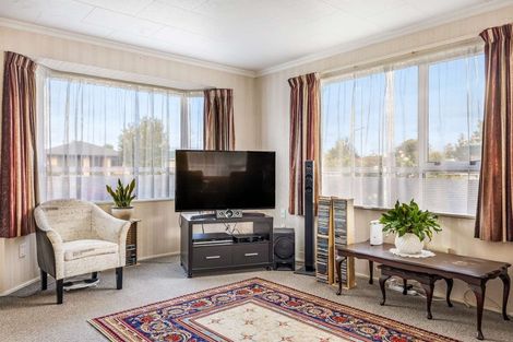 Photo of property in 30 Orlando Street, Stratford, 4332