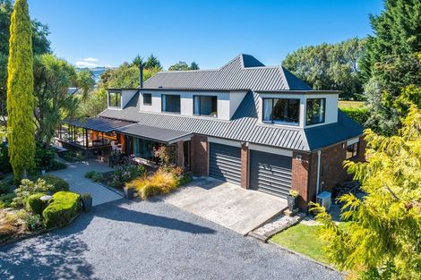 Photo of property in 96 Dukes Road North, Mosgiel, 9092