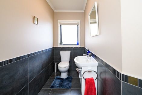 Photo of property in 22 Masefield Terrace, Kelvin Grove, Palmerston North, 4414