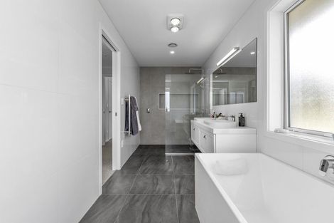 Photo of property in 12 Opua Road, Turua, Ngatea, 3597