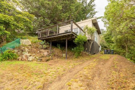 Photo of property in 56 Bayview Road, Charteris Bay, Governors Bay, 8971