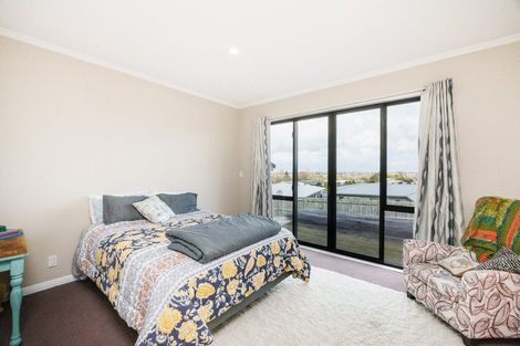 Photo of property in 12a Heatherlea Heights, Feilding, 4702