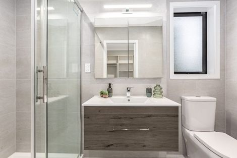 Photo of property in 5a Breakwater Way, Whitby, Porirua, 5024