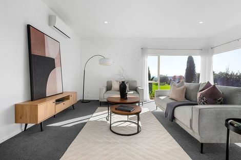 Photo of property in 10 Strata View, Western Heights, Hamilton, 3200