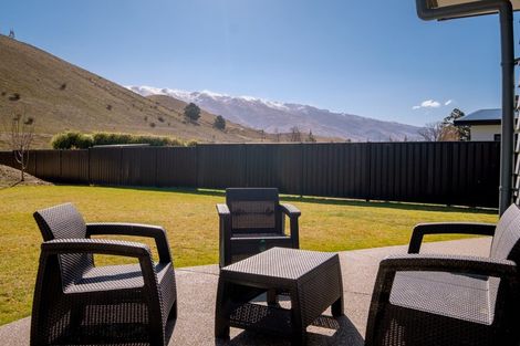 Photo of property in 36 Perriam Place, Mount Pisa, Cromwell, 9383